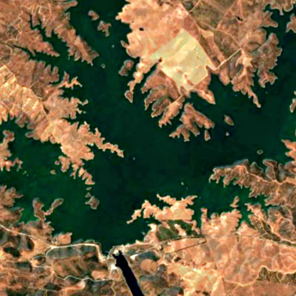 Embalse de Alqueva visto desde arriba (Sentinel-2)