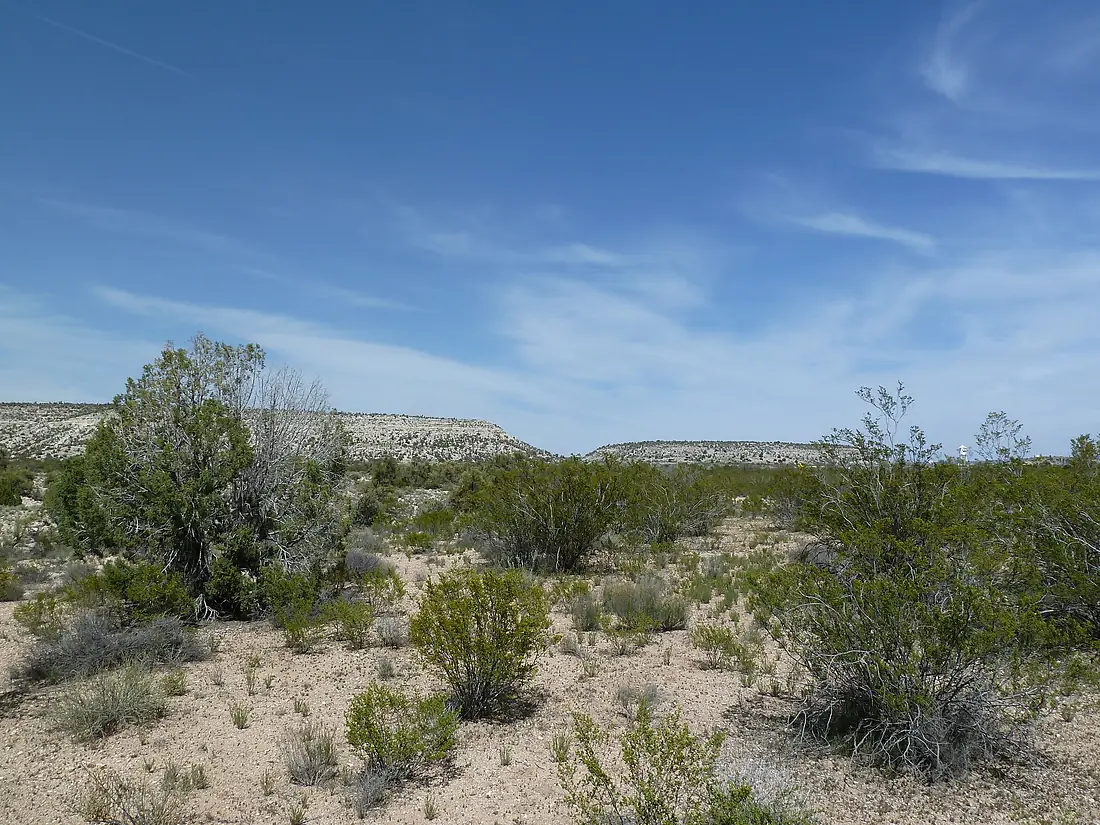 Verde Valley, AZ, View NE from N Side, 2012 - panoramio