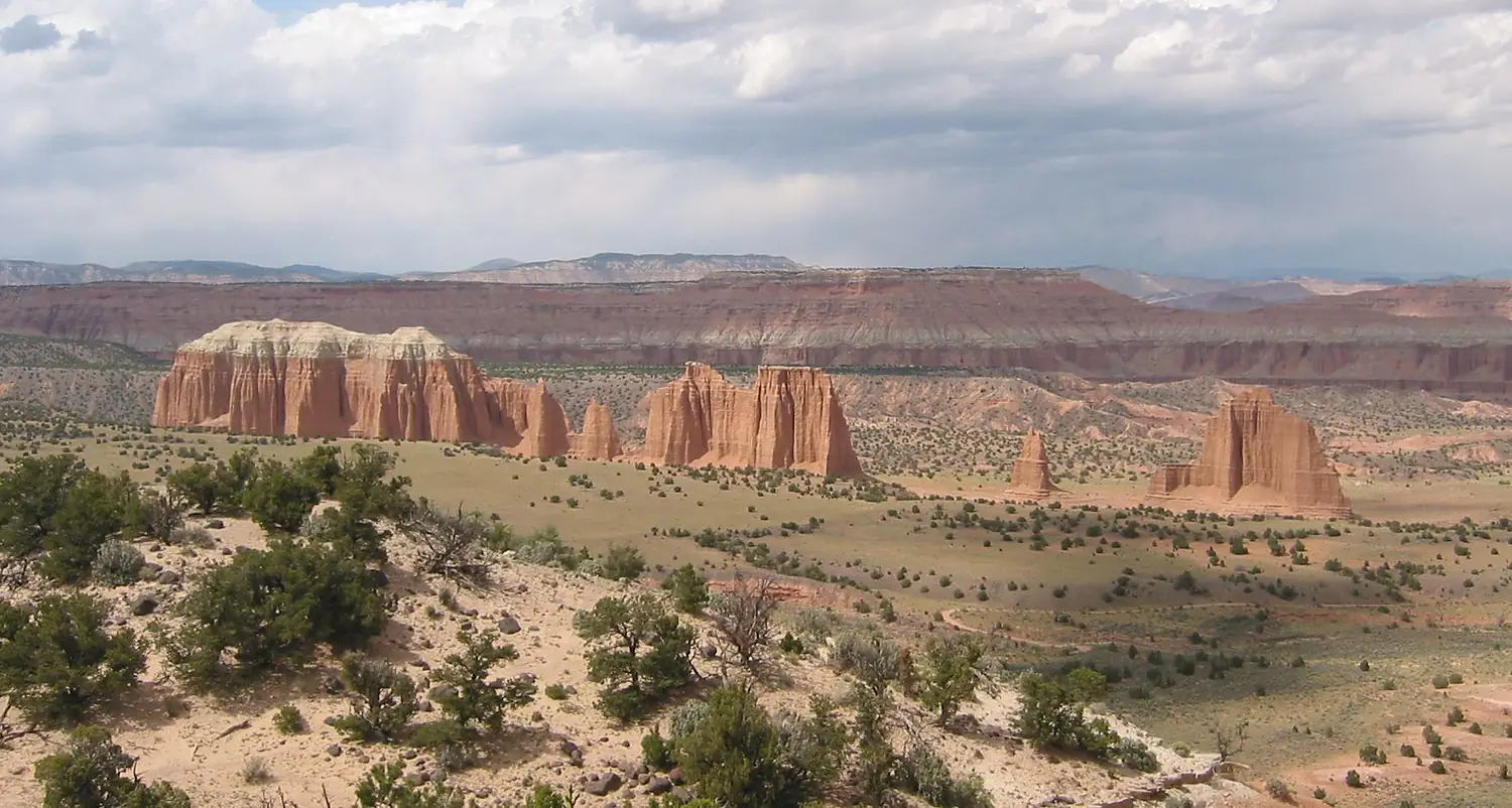 Capitol Reef - Cathedral Valley