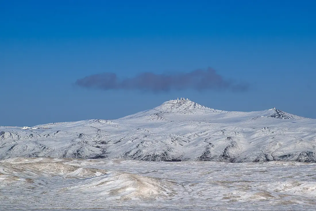 A snow-covered Paranal landscape (DSC08962-cc)