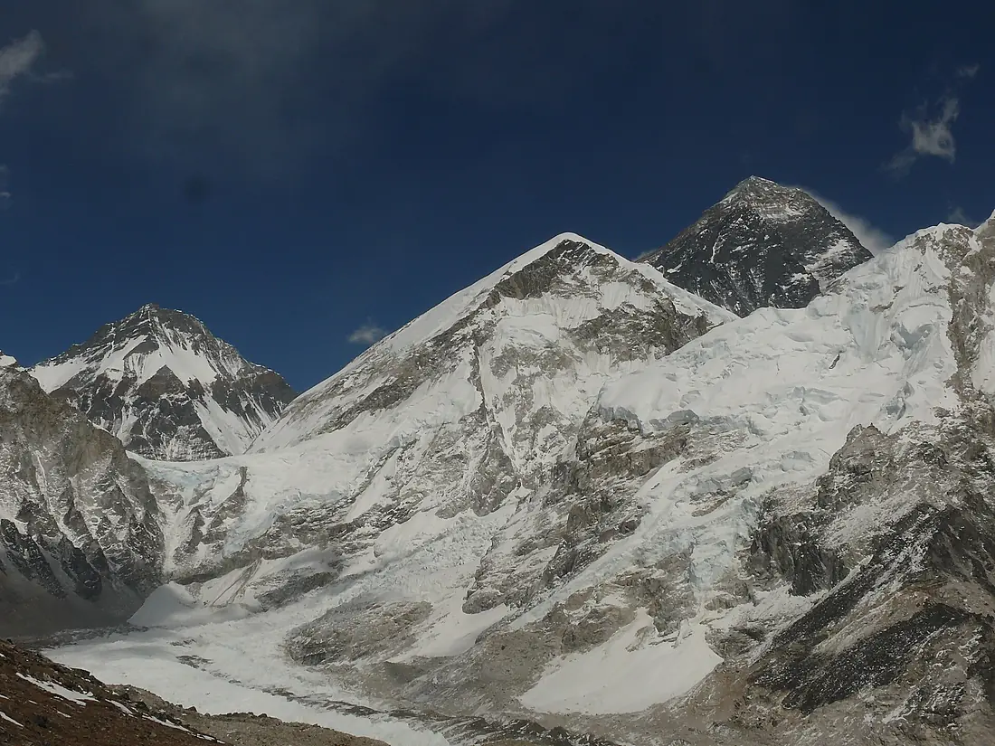 Everest and Changtse view from Kala Patther