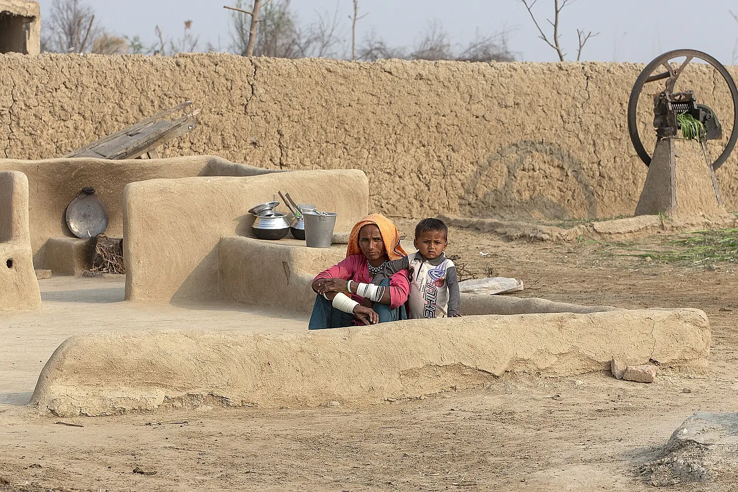 A mother and child in a typical household in the Cholistan Desert