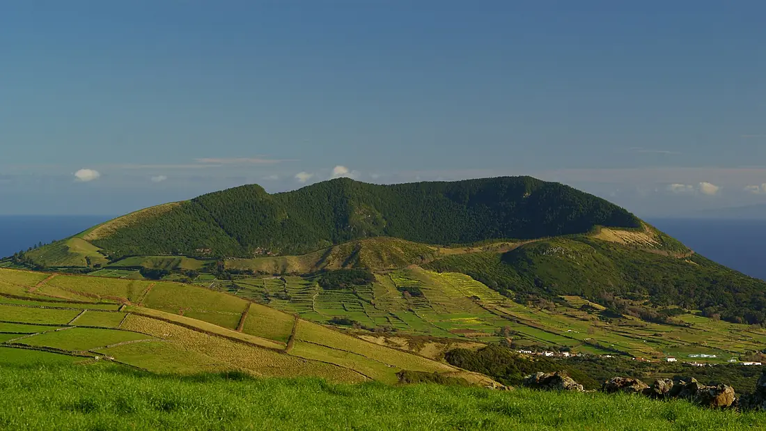 Caldeira Masiff, Graciosa, Azores