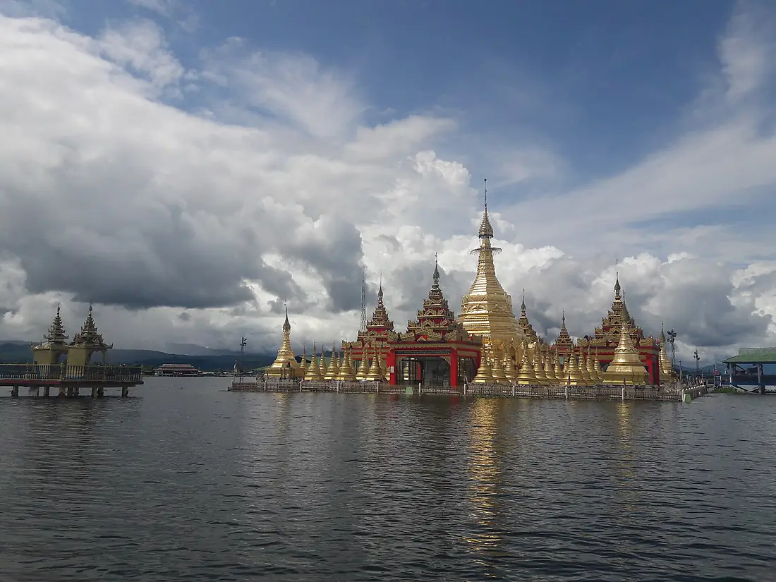 In Daw Gyi Pagoda