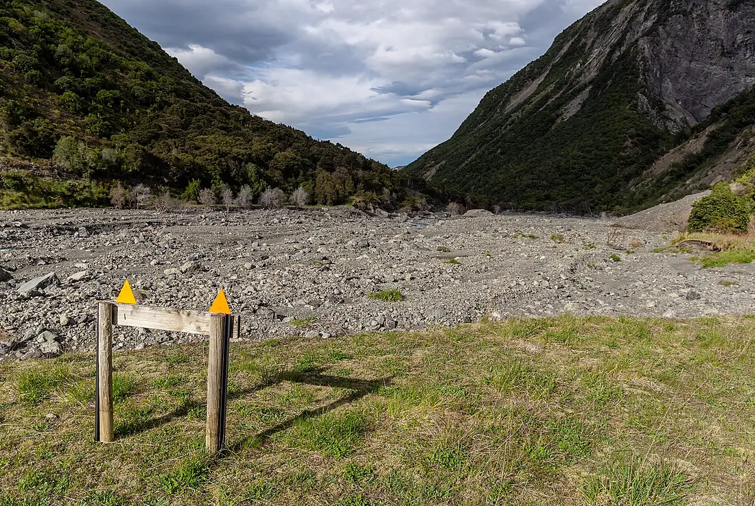 Kowhai River, Kaikoura Ranges, New Zealand