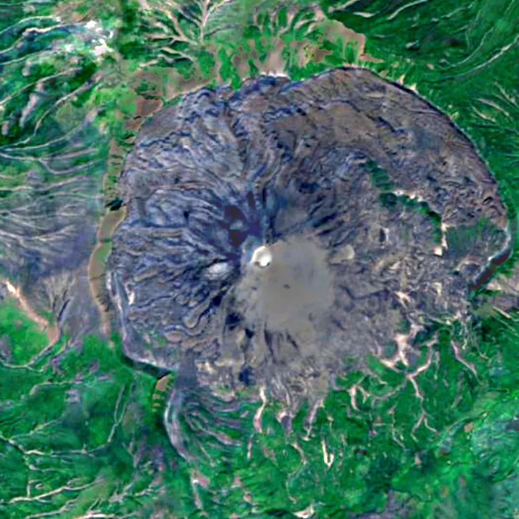 Karymsky seen from above (Sentinel-2)