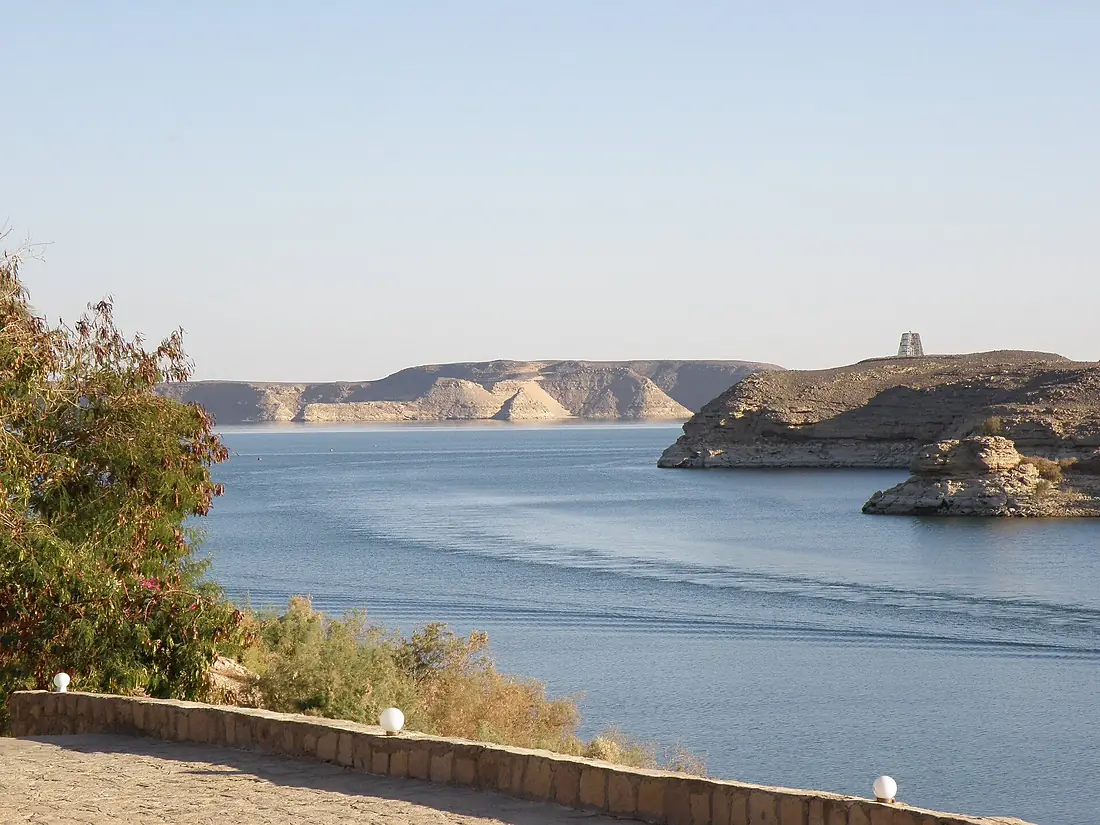 Abu Simbel Naser lake