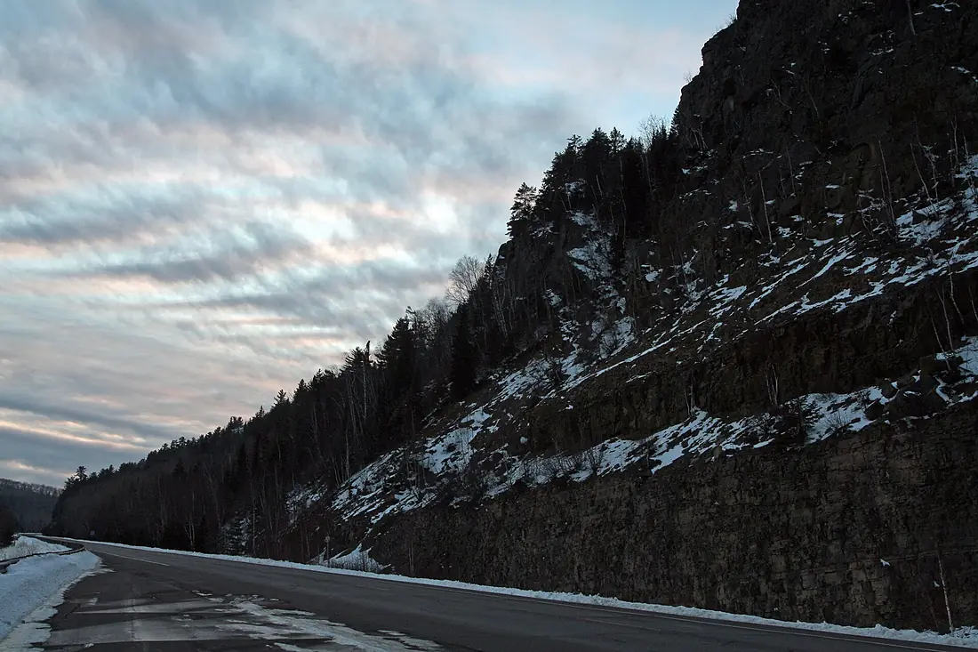 Cliffs and Clouds (452224283)