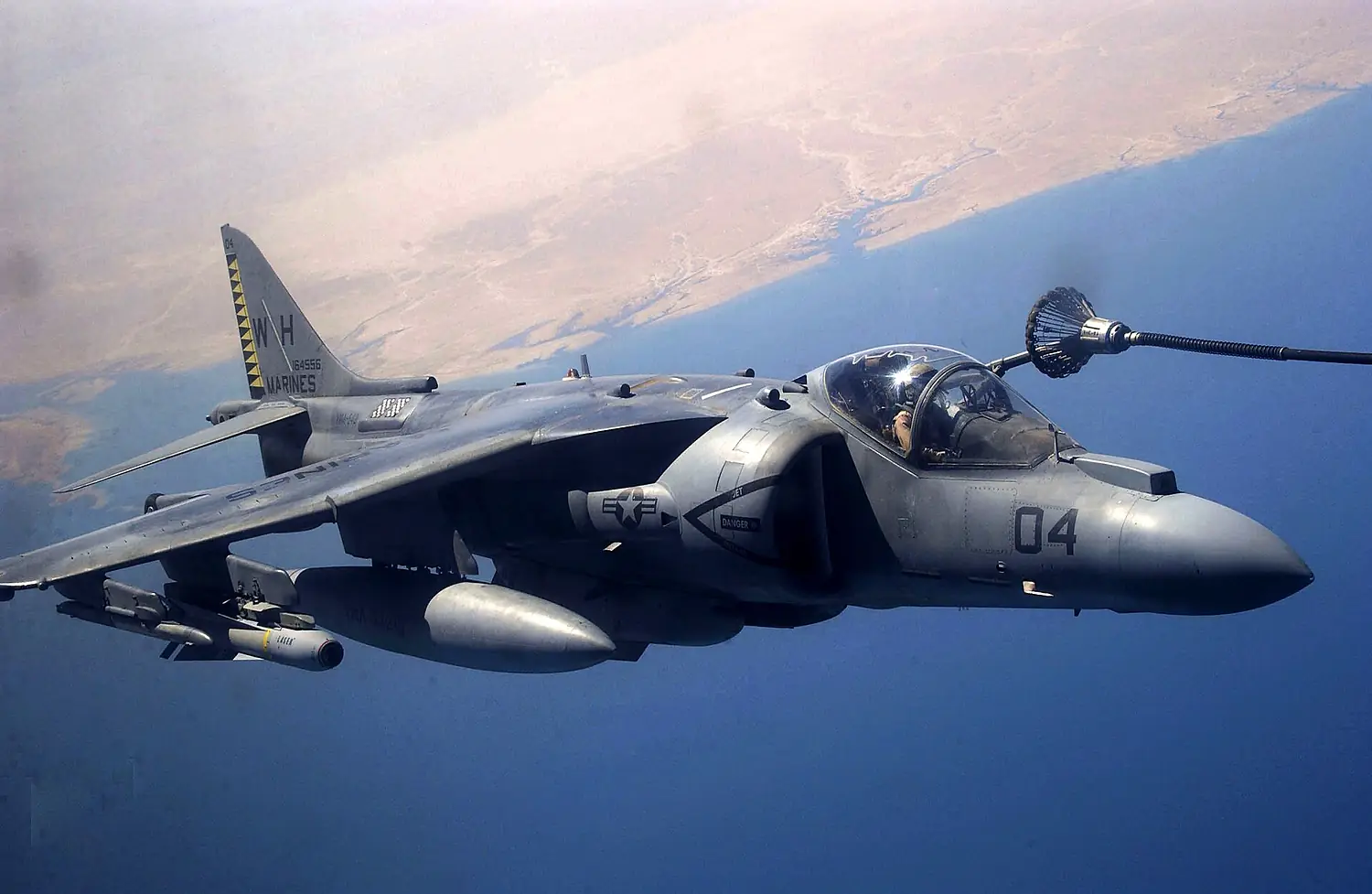 USMC-040917-M-0484L-004