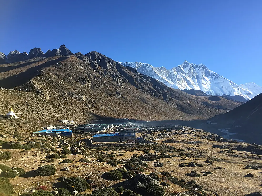 Dingboche from the trail to Tengboche