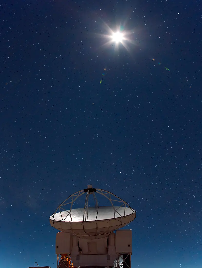 Starry night on the Chajnantor Plateau in the Chilean Andes