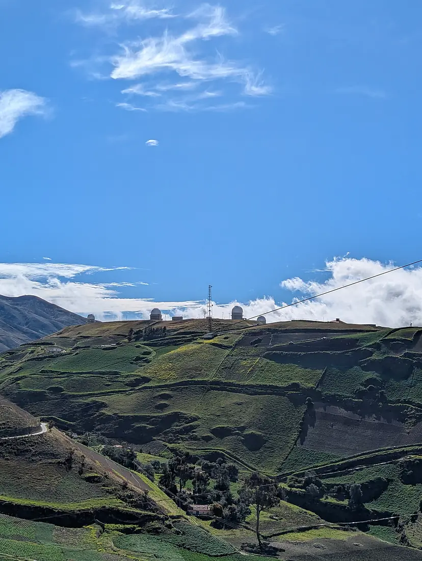 Alrededores del Observatorio Astronómico Nacional de Llano del Hato 1