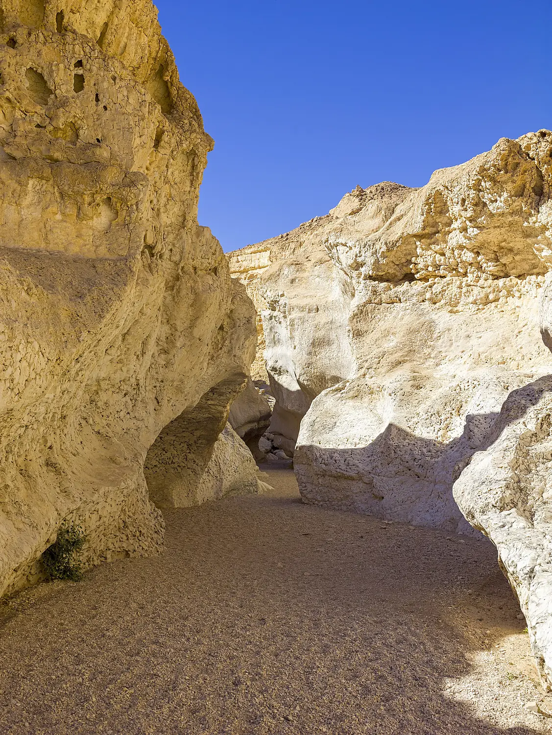 ISR-2013-Makhtesh Ramon-Slot Canyon 01