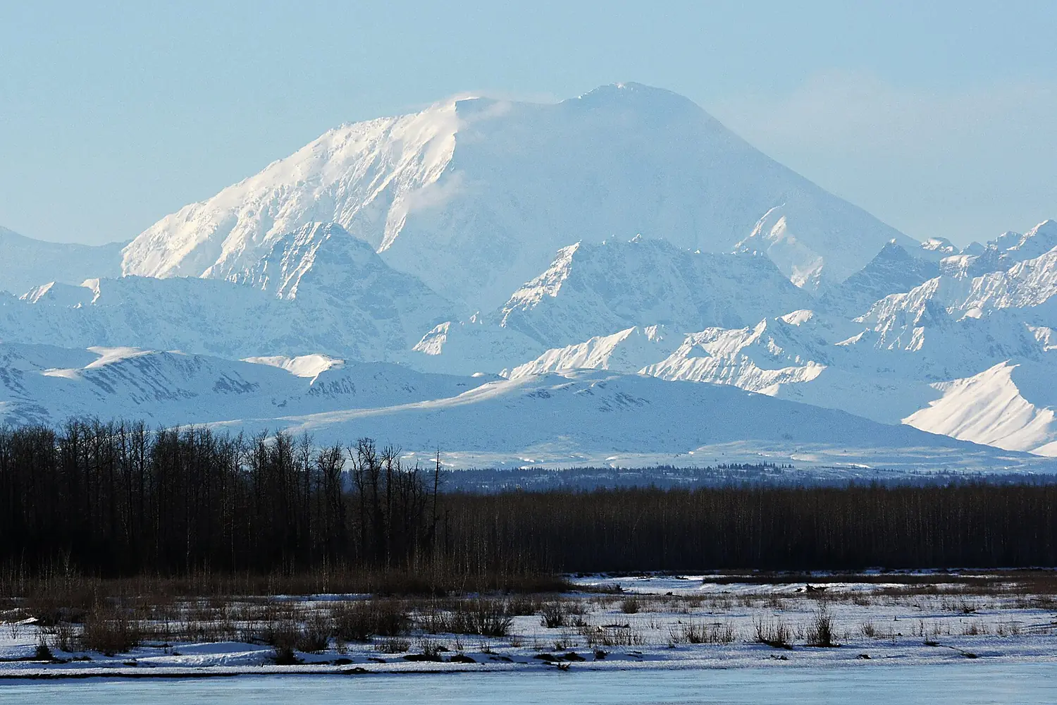 Mt. Foraker. Shot from Talkeetna, Alaska (25711013851)