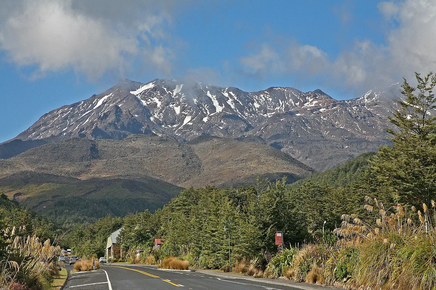 00 1100 Ruapehu volcano