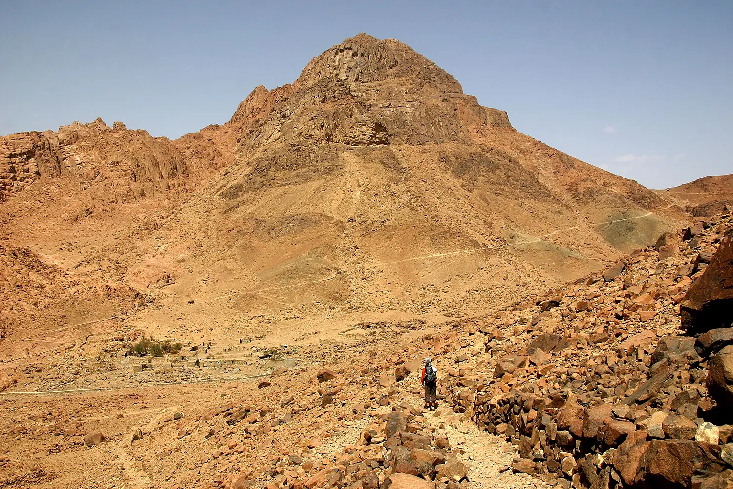 Sinai-Katharinenberg-162-Abstieg-Oase-2009-gje