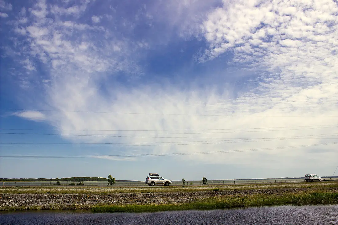 The dam connecting Muhu and Saaremaa islands in Estonia - panoramio