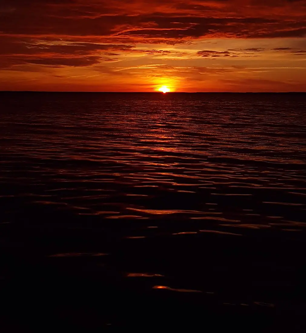 Belarus-naroch--sunset