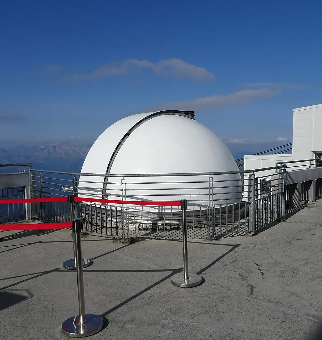 Observatoire du Pic de Midi de Bigorre en Aout 02