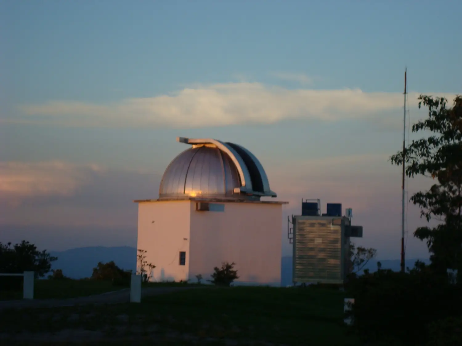 LNA - Telescópio IAG 0,6 m - panoramio