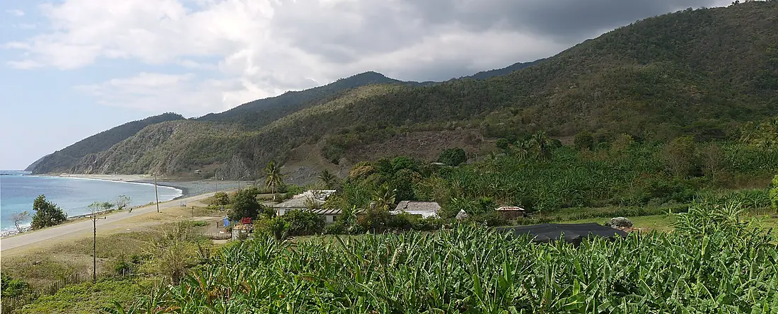 Las Cuevas trailhead