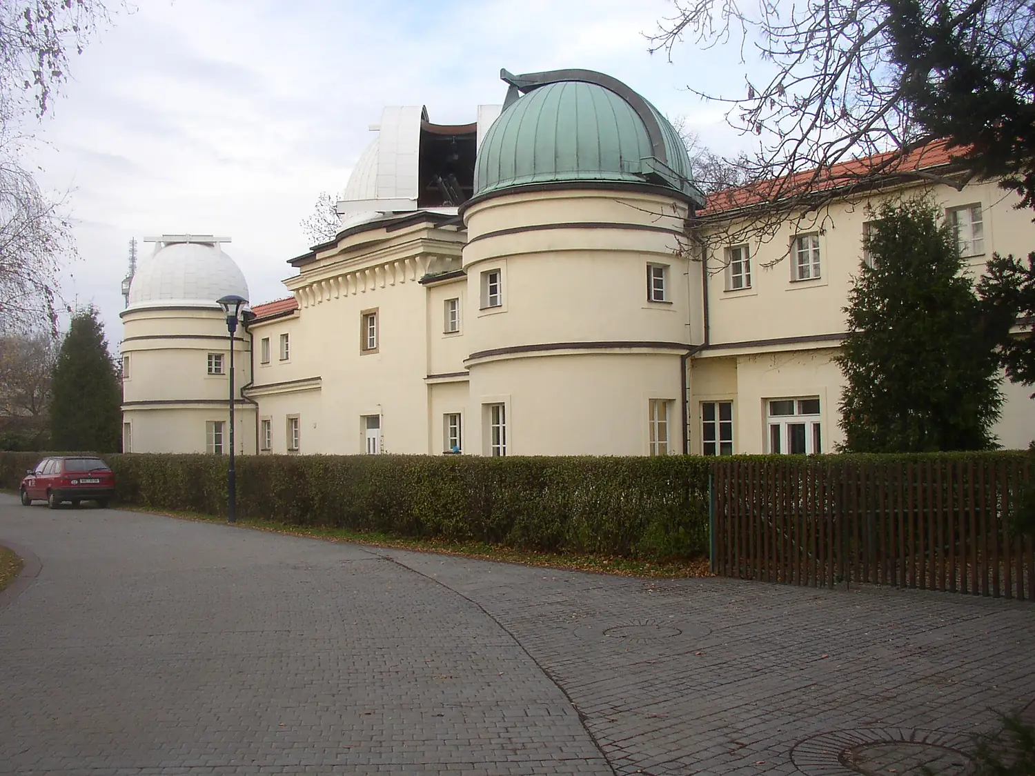 Stefanik Observatory Prague CZ 03