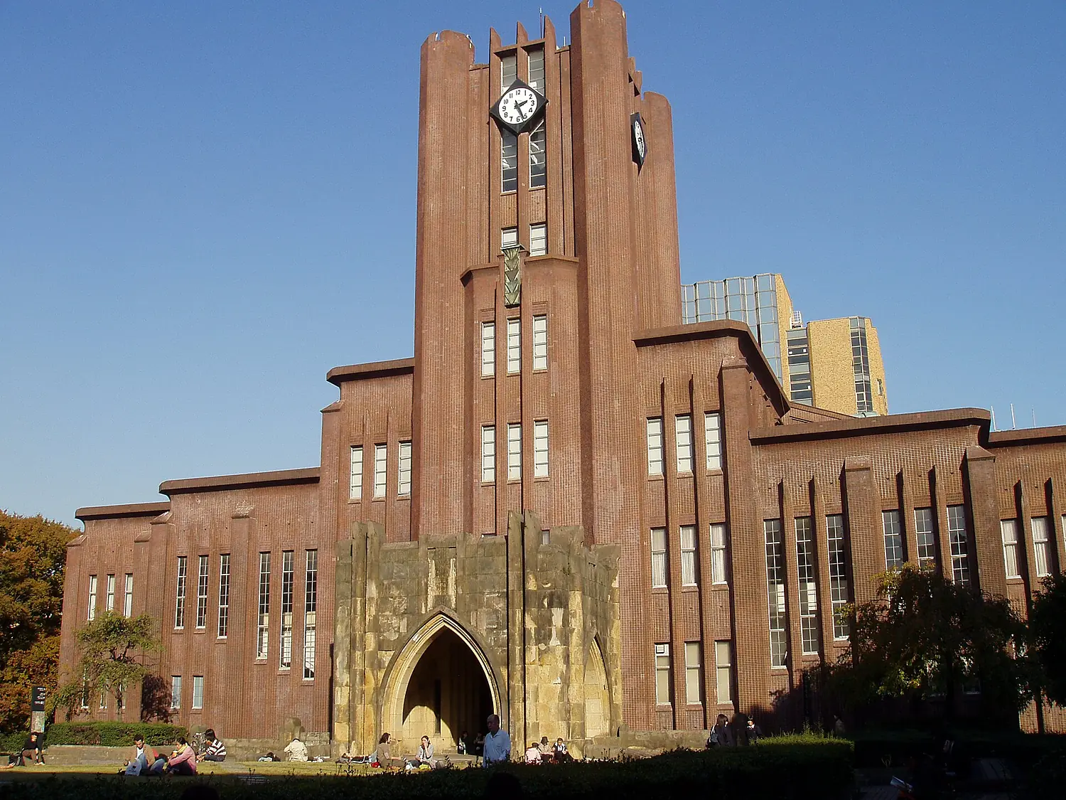 Yasuda Auditorium, Tokyo University - Nov 2005