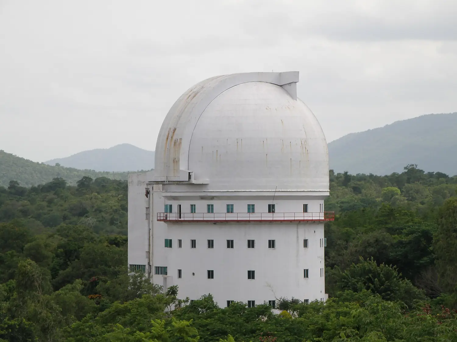 93-inch telescope seen from the 40-inch telescope at Vainu Bappu Observatory